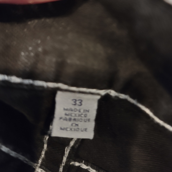 True Religion Jeans Basic Straight w/Flaps - Picture 5 of 5